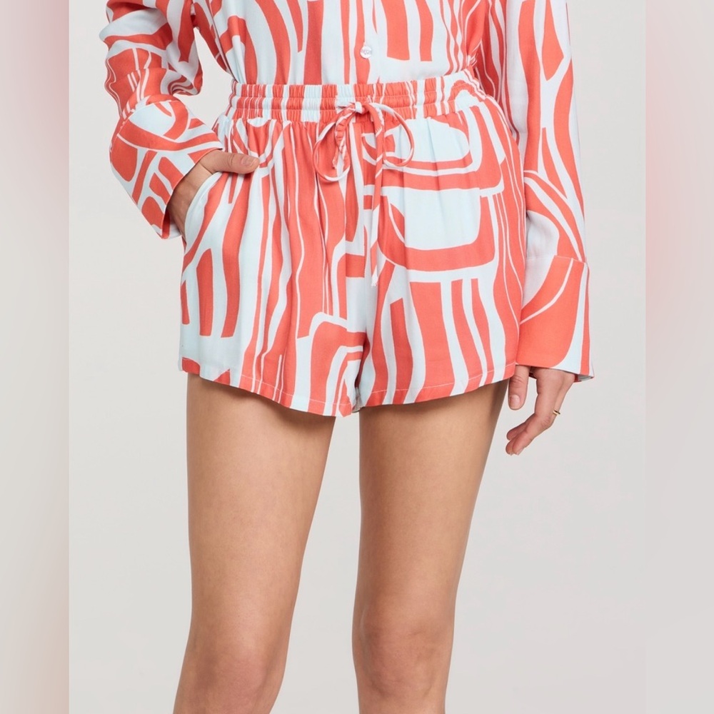 Seven Wonders Sola Shorts, M
